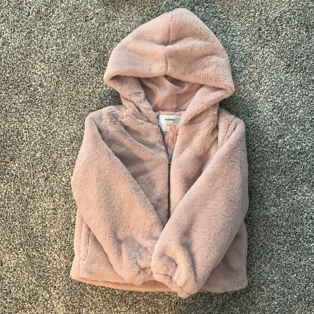 Old navy faux fur jacket
